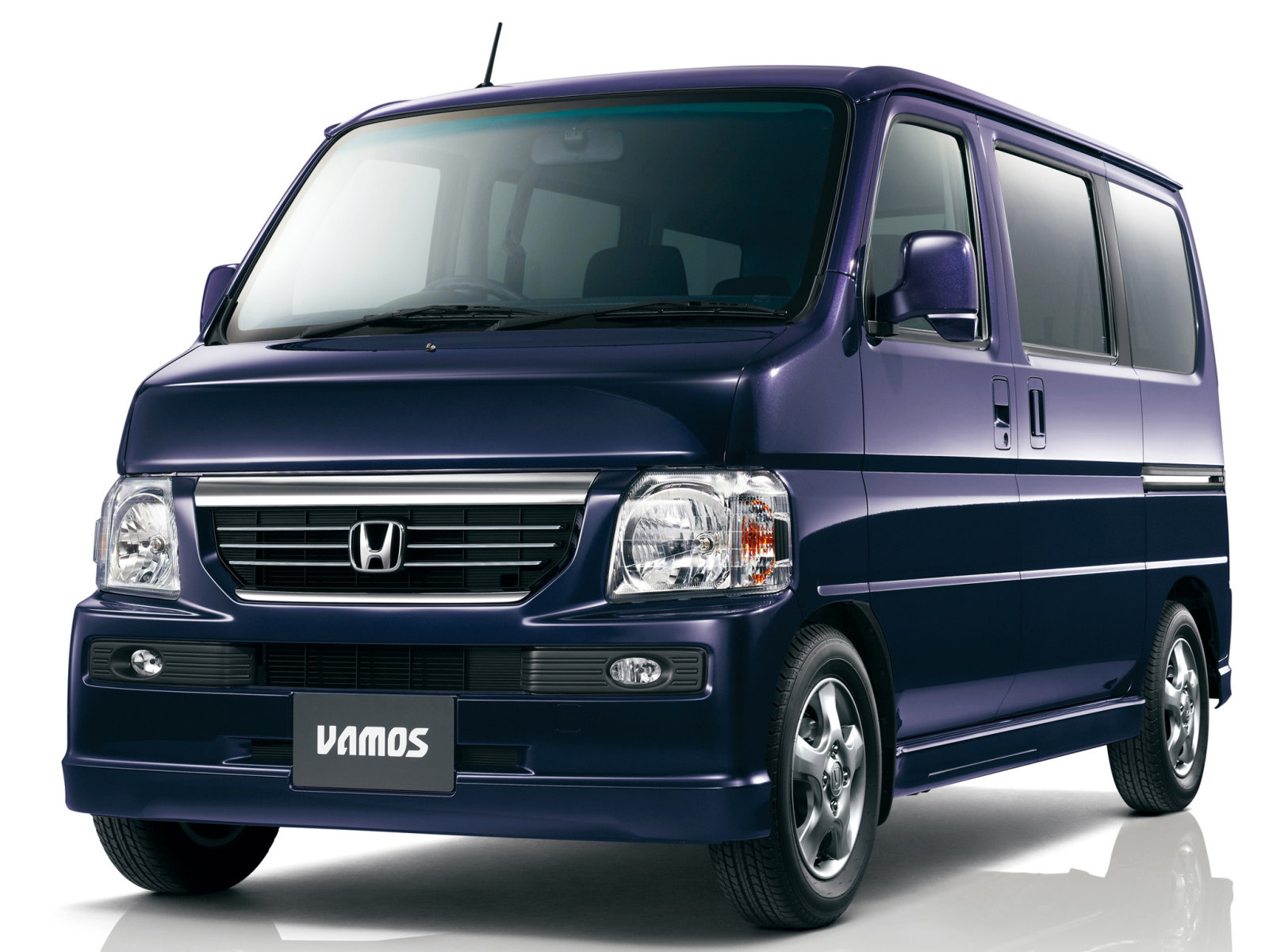 Honda Vamos (HM1) 0.7i 12V Turbo 4WD (64 Hp)